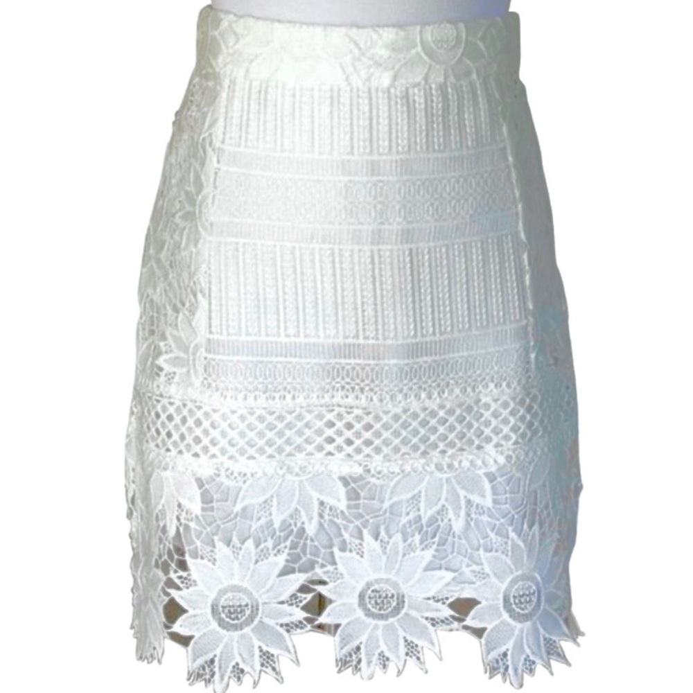 Topshop White crotchet daisy skirt